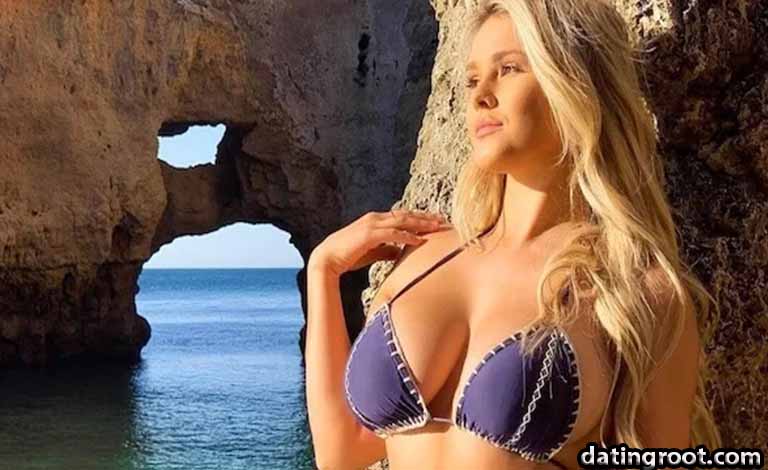 The hottest Adult Sexy Girls stars