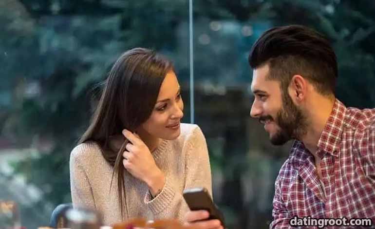 Exploring the Pros and Cons of Professional Dating Sexuality